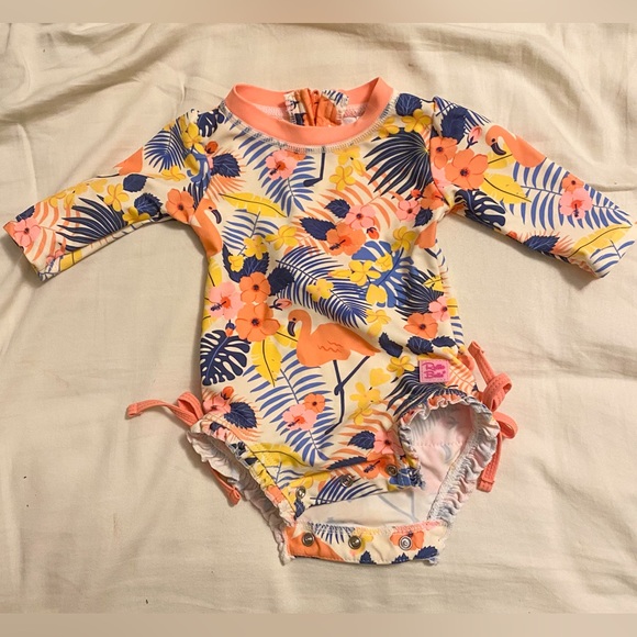 Rufflebutts Other - RuffleButts Coral flamingo long sleeve Infant Rashguard